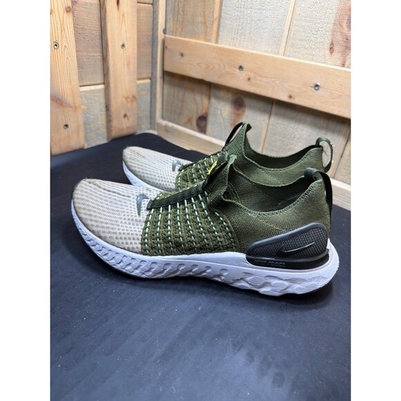 Nike React Phantom Run Flyknit 2 Green Running Shoes Mens Sz 8.5 Pre-Owned main image 8
